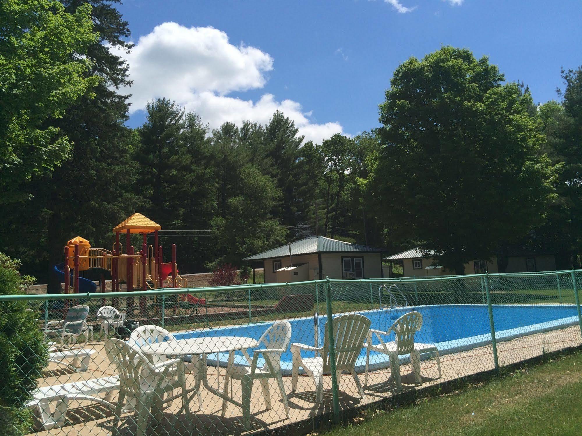 Perry'S Motel And Cottages North Conway Εξωτερικό φωτογραφία